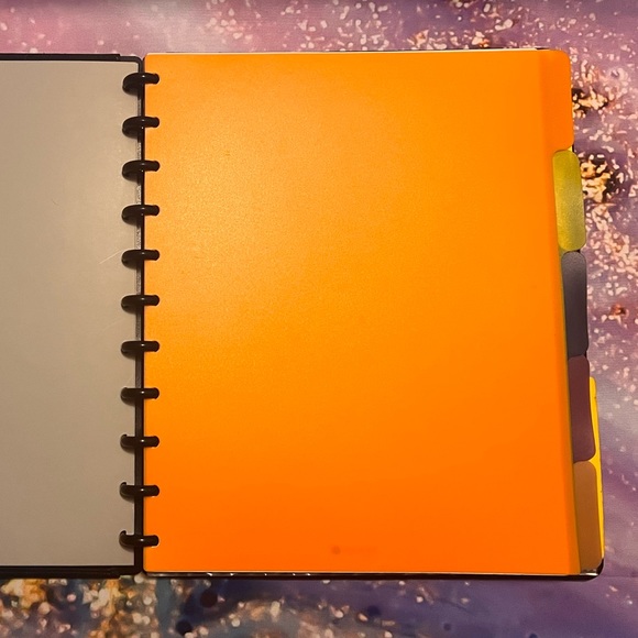 M by Staples Discbound Leather Notebook Bundle - Picture 4 of 7